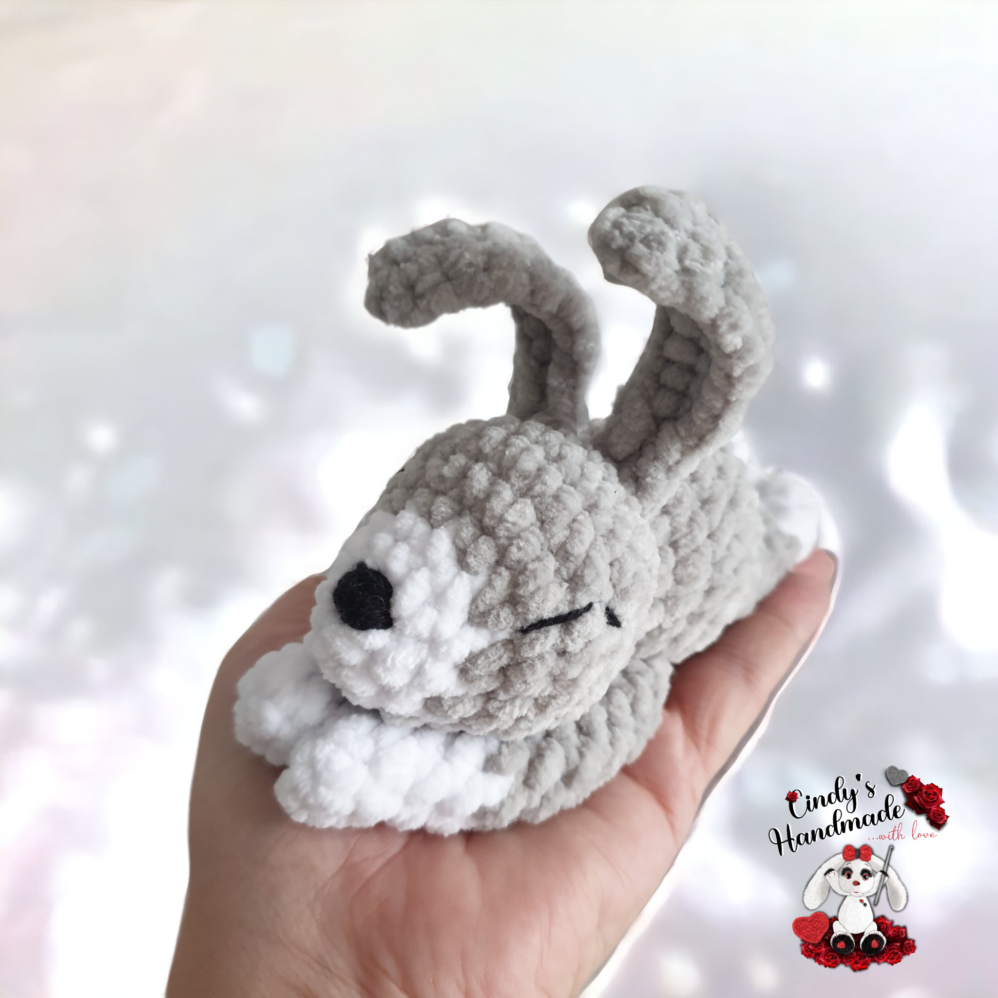 Kleiner schlafender Hase 